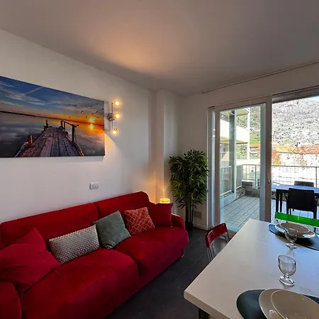 View With Swimming Pool - Larihome A87 *