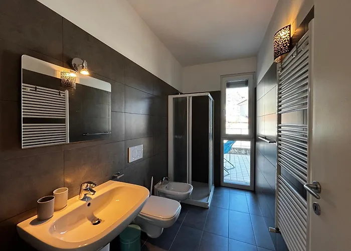 View With Swimming Pool - Larihome A87 Apartment *